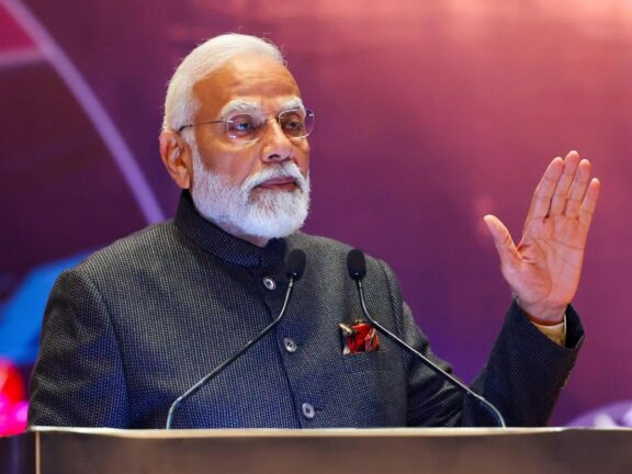 पीएम मोदी के नाम दर्ज हुआ बड़ा रिकॉर्ड, इस मुकाम को पार करने वाले बने दुनिया के पहले नेता.