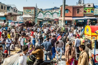 रमज़ान 2026: इफ्तार पार्टी में दिखना है सबसे जुदा? दिल्ली के इन बाज़ारों में करें बजट वाली शानदार शॉपिंग!