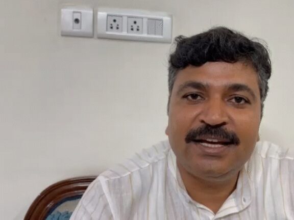 राजस्थान: गहलोत के इस तंज पर भड़के टीकाराम जूली, कहा- बकवास करवाओ