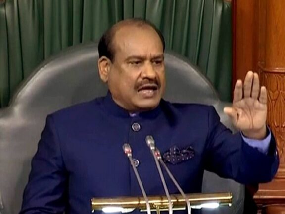 लोकसभा स्पीकर ओम बिरला के खिलाफ विपक्ष ला सकता है अविश्वास प्रस्ताव, सदन में बनी रणनीति