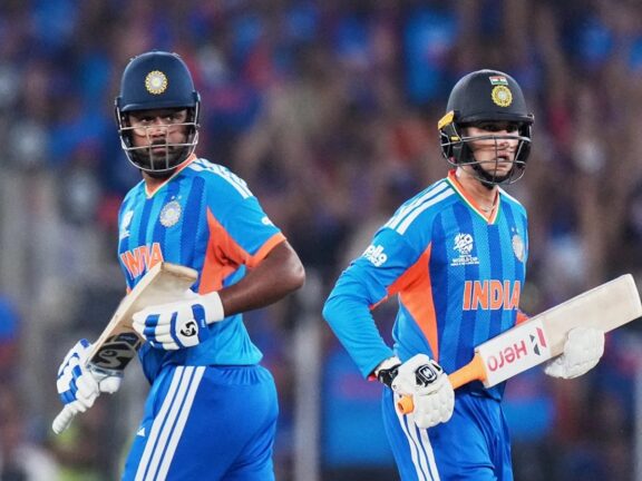 T20 वर्ल्ड कप: इन बल्लेबाजों ने एक संस्करण में बनाए हैं सबसे ज्यादा रन, सैमसन ने तोड़ा कोहली का रिकॉर्ड