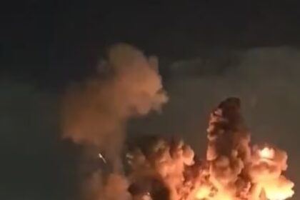 अमेरिका ने ईरान के गोला-बारूद डिपो पर हमला किया है, जो इजरायल पर भी बड़ा साइबर हमला है