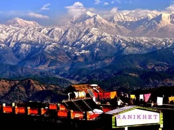 ट्रैवल टिप्स: उत्तराखंड की यात्रा के दौरान इन दो पर्यटन स्थलों पर जरूर जाएं, यादगार बन जाएगा दौरा