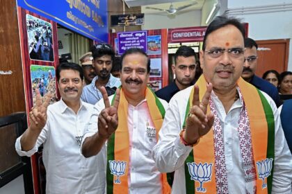 तिरुवनंतपुरम पहुंचे सीएम भजनलाल, स्थानीय कार्यकर्ताओं ने किया स्वागत, ये है कार्यक्रम