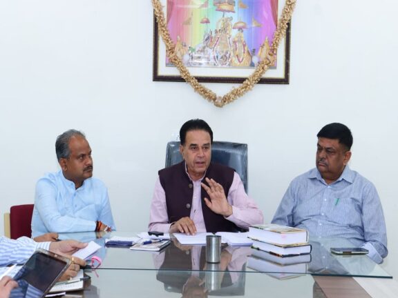 राजस्थान: खेजड़ी की सुरक्षा के लिए सख्त कानून लाएगी भजनलाल सरकार, ऐसे हुई उच्च स्तरीय समिति की पहली बैठक
