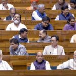 2014 में सत्ता में आने के बाद मोदी सरकार को पहली बार लोकसभा में बड़ी हार का सामना करना पड़ा, महिला आरक्षण बिल पास नहीं करा पाई.