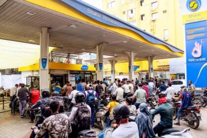 Petrol-Diesel Price Hike: क्या सच में बढ़ेंगे दाम? सरकार के इस बयान ने खत्म किया सारा सस्पेंस!