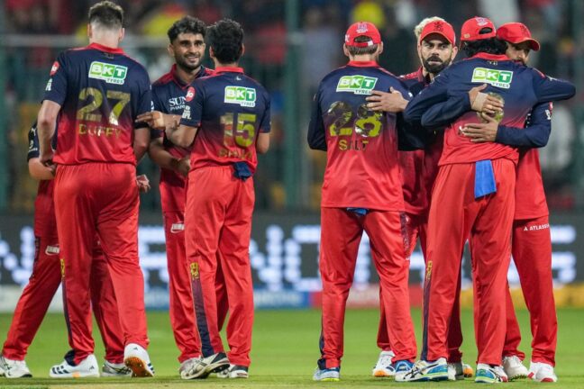 RCB vs CSK: टिम डेविड का कहर! बेंगलुरु ने चेन्नई को 43 रनों से रौंदकर दर्ज की धमाकेदार जीत।