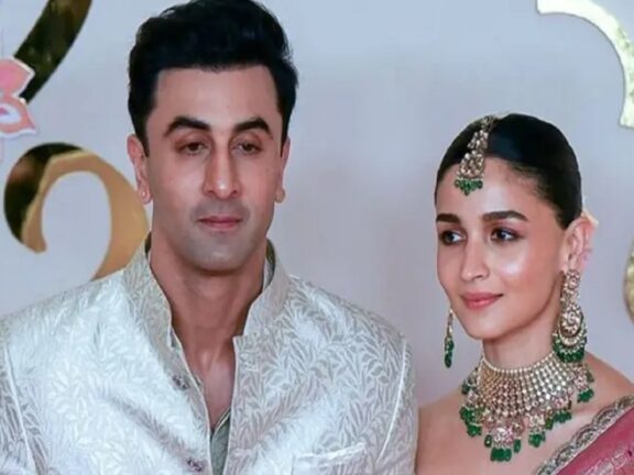 अब इस फिल्म में रणबीर कपूर और आलिया भट्ट की एक्टिंग देखने को मिलेगी, ये 21 जनवरी को रिलीज होगी.