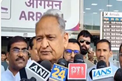 गहलोत का बड़ा बयान, कहा- मनमोहन सिंह सरकार को गिराने की रची गई साजिश