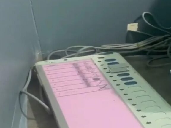 पश्चिम बंगाल विधानसभा चुनाव: बीजेपी ने लगाया ईवीएम में टेपिंग का आरोप, इतने प्रतिशत हुई वोटिंग
