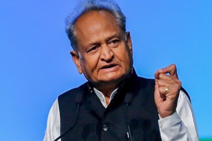महिला आरक्षण बिल को लेकर गहलोत का बड़ा बयान, कहा- एनडीए सरकार गलत इरादे से लाई है ये बिल...