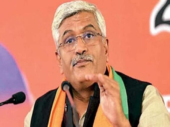 मानेसर घटना पर गजेंद्र शेखावा का बड़ा बयान, कहा- पायलट तो सिर्फ मोहरा, नाटक के निर्माता-निर्देशक थे गहलोत
