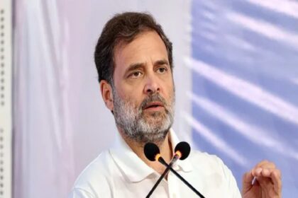 राहुल गांधी ने पीएम मोदी पर साधा निशाना, कहा- जब अहंकार बन जाए नीति...