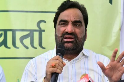 हनुमान बेनीवाल ने अब केंद्र सरकार से की ये मांग, कहा- मोबाइल टैरिफ और डेटा दरों में लगातार बढ़ोतरी...