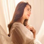 लोकप्रिय टेलीविजन अभिनेत्री दिव्यांका त्रिपाठी जुड़वां बेटों की मां बन गई हैं। मनोरंजन समाचार हिंदी में
