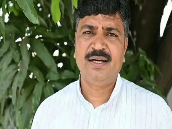 NEET पेपर लीक को लेकर जूली का बड़ा बयान, कहा- बीजेपी से अपराधियों को बाहर निकालना कोई नई बात नहीं