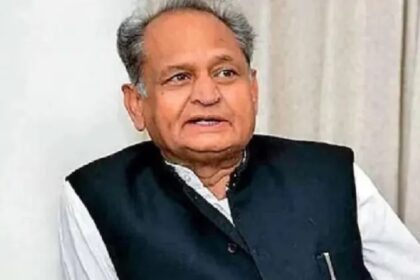 अब इस योजना के लिए अशोक गहलोत ने सीएम भजनलाल को पत्र लिखकर ये मांग की है