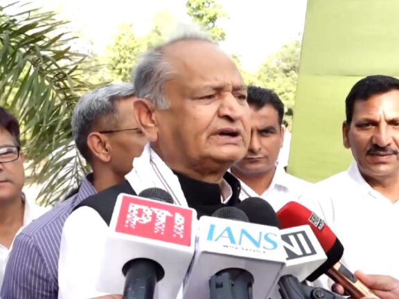 आरएसएस-बीजेपी पर राहुल गांधी के बयान को लेकर गहलोत ने कही ये बड़ी बात
