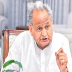 उर्वरक को लेकर गहलोत ने सरकार को किया सचेत, कहा- संकट के इस समय में सरकार...