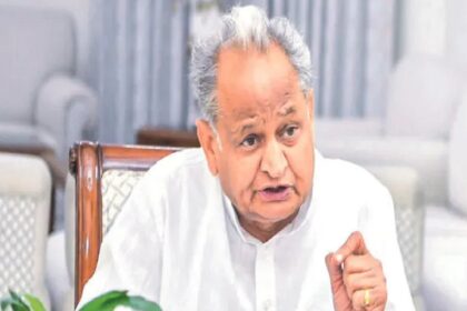 उर्वरक को लेकर गहलोत ने सरकार को किया सचेत, कहा- संकट के इस समय में सरकार...