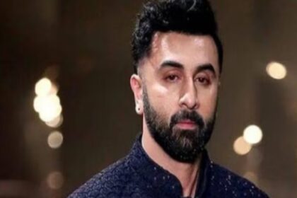 बॉलीवुड के स्टार अभिनेता रणबीर कपूर ने अयोध्या में खरीदी जमीन, कीमत जानकर चौंक जाएंगे आप!