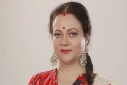 बॉलीवुड: मंदाकिनी और आदित्य नारायण आये जयपुर