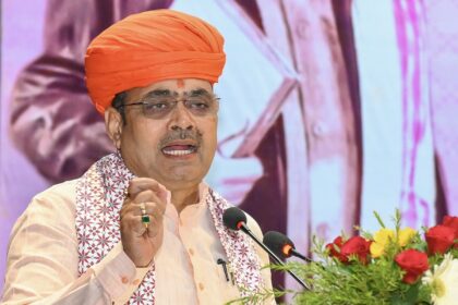 महात्मा ज्योतिबा फुले का पूरा जीवन मानवता, सद्भावना और सामाजिक चेतना को समर्पित था: भजनलाल