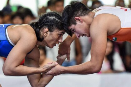 विनेश फोगाट का अखाड़े में 'डबल धमाका': दोहरी जीत के साथ एशियन गेम्स के लिए भरी हुंकार!