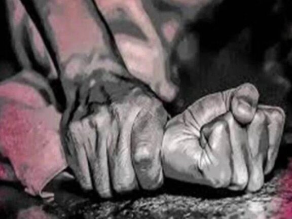 सीकर: दो युवकों ने पहले महिला को पिलाई शराब, फिर बारी-बारी...