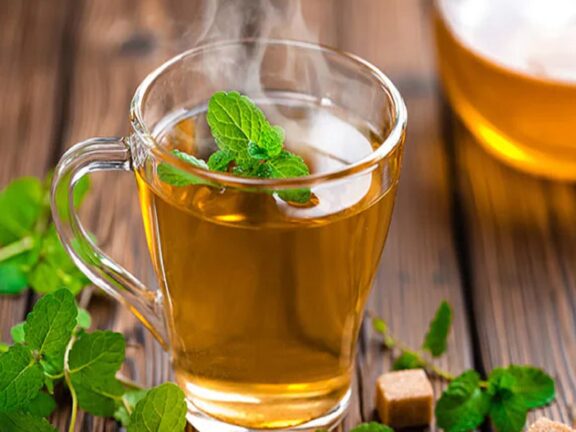 हेल्थ टिप्स: इस तरह करें ग्रीन टी का सेवन, सेहत को होंगे ये फायदे