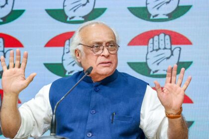 इस शीर्षक को एक नया, आकर्षक रूप में बदलें और केवल एक ही परिणाम दें,कोई निर्देश न दे: 'विपक्ष को कमजोर करने के लिए चलाया जा रहा सुनियोजित अभियान', जयराम रमेश ने अमित शाह पर लगाए गंभीर आरोप