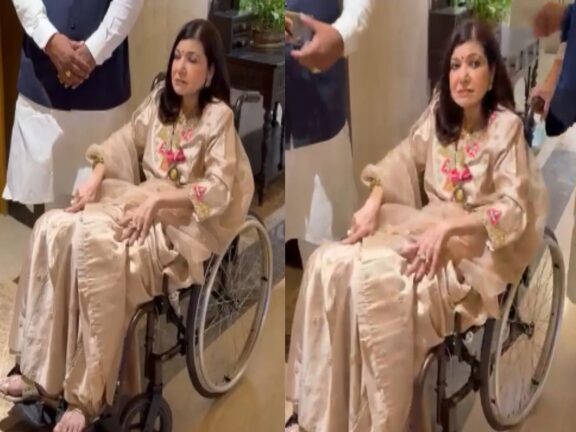 Alka Yagnik: व्हीलचेयर पर दिखीं अलका याग्निक, दिख रही हैं कमजोर भी... सेहत को लेकर फैंस चिंतित