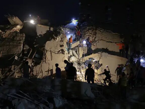 Earthquake: वेनेजुएला में 7.2 और 7.5 तीव्रता का भूकंप, 10 हजार लोगों की मौत की आशंका, कई इमारतें क्षतिग्रस्त