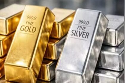 Gold-Silver Price: सोने-चांदी की कीमतों में उतार-चढ़ाव जारी, खरीदने जा रहे हैं तो जान लें आज का भाव