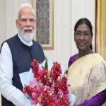 PM MODI: प्रधानमंत्री मोदी और राष्ट्रपति मुर्मू के बीच मुलाकात, मंत्रिपरिषद में फेरबदल की चर्चाओं ने पकड़ा जोर