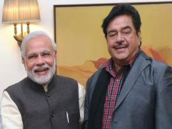 अब शत्रुघ्न सिन्हा भी छोड़ने जा रहे हैं टीएमसी, पीएम मोदी को बताया देश का मित्र और मार्गदर्शक