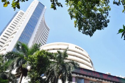 कच्चा तेल $96 के पार, सेंसेक्स 800 अंक धड़ाम: भारतीय शेयर बाजार में भारी कोहराम!