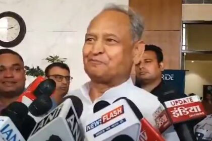 कांग्रेस का राष्ट्रीय अध्यक्ष बनना चाहते हैं अशोक गहलोत, कहा- मुझे लगता है वो बड़े...