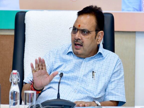 पीएम मोदी के कार्यकाल के 12 साल पूरे होने पर भजनलाल ने कहा- यह कालखंड भारत की विकास यात्रा का प्रतीक होगा...