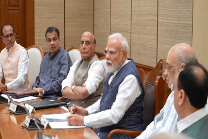 मोदी 3.0: मोदी कैबिनेट में होंगे बदलाव, नए चेहरों को मौका मिलना तय! इस तारीख तक सब हो जाएगा...