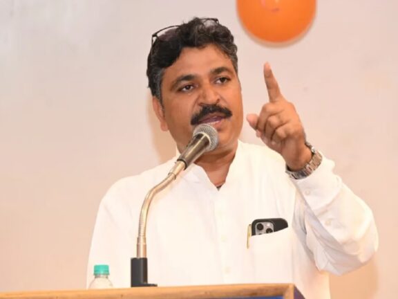 राजस्थान: रजनीश और संदीप पर रंगदारी का मामला दर्ज होने के बाद जूली ने किरोड़ी लाल से मांगा इस्तीफा