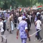 जनता पार्टी के प्रदर्शनकारियों पर कॉकरोच लाठीचार्ज, सोनम वांगचुक ने सरकार के सामने रखीं ये तीन शर्तें