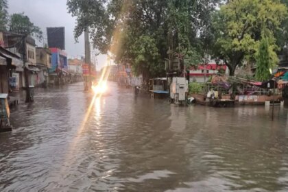 राष्ट्रीय मौसम पूर्वानुमान: 13 राज्यों में भारी बारिश का अलर्ट, राजस्थान में फिर सक्रिय हुआ मानसून