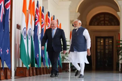 PM मोदी की एंट्री से पहले न्यूजीलैंड का मेगा गेम: 'जीरो टैरिफ' के साथ चला सबसे बड़ा दांव!
