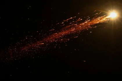ईरान का भीषण प्रहार: जॉर्डन में F-15 और बहरीन में Amazon सेंटर राख, अमेरिकी ठिकानों पर महाविनाश!