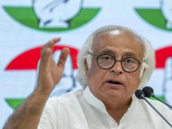 जयराम रमेश ने कसा तंज, कहा- पर्यावरण मंत्रालय अब उपदेश मंत्रालय बन गया है