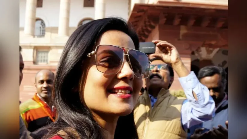 वांगचुक का अनशन खत्म: नड्डा ने पिलाया जूस तो महुआ मोइत्रा ने कसा तंज, बोलीं- 'किसी और से तुड़वा लेते'