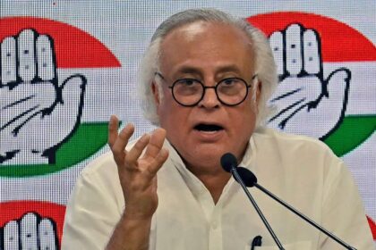 सावधान! क्या E20 पेट्रोल बन रहा है आपकी गाड़ी का दुश्मन? जयराम रमेश ने किया इंजन की बर्बादी पर बड़ा खुलासा।