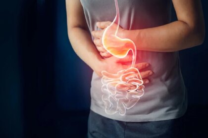 हेल्थ टिप्स: रसोई में रखी ये चीजें गैस, सूजन और एसिडिटी की समस्या से दिलाती हैं राहत